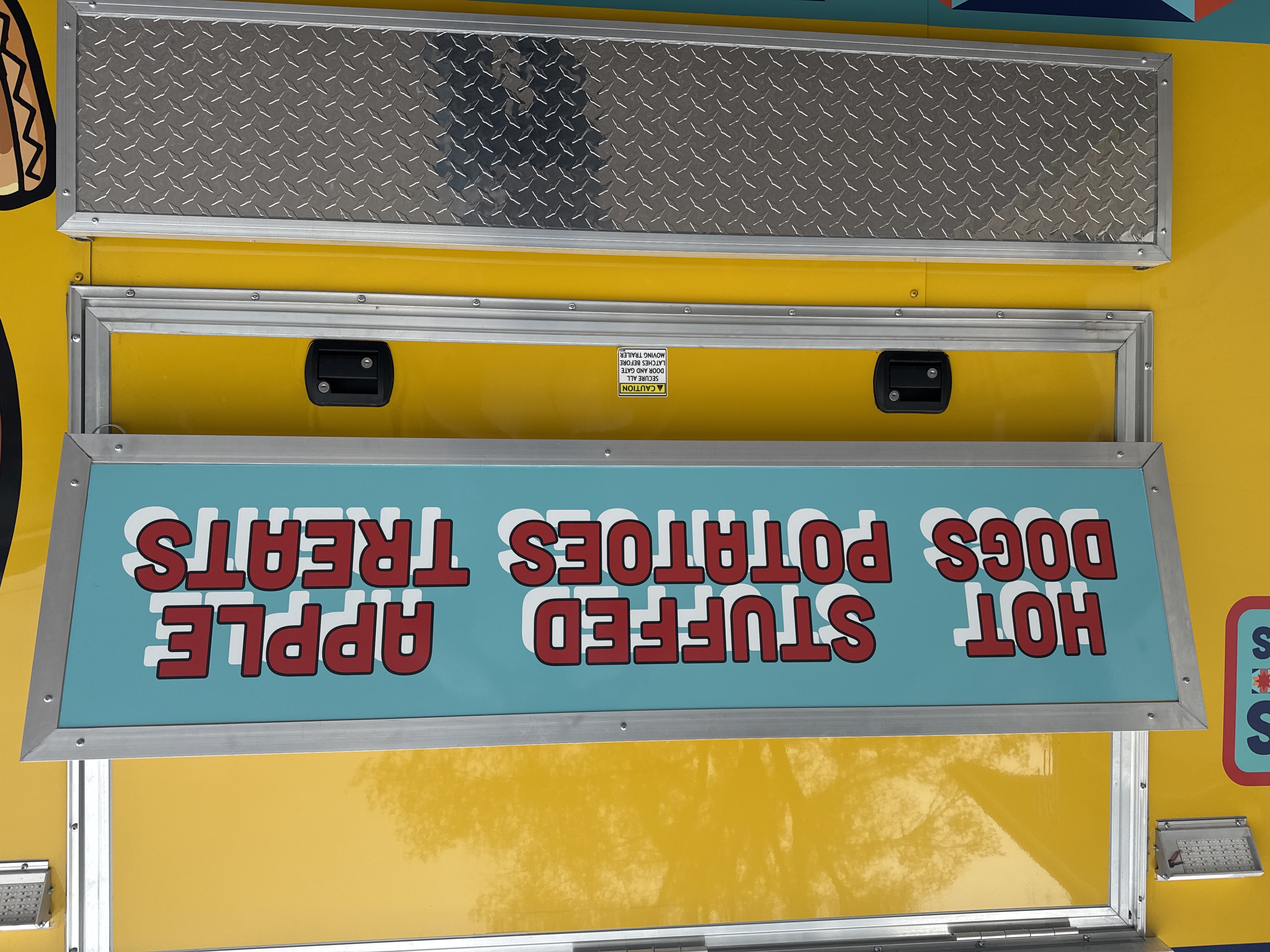 Carol's Concessions wrap detail