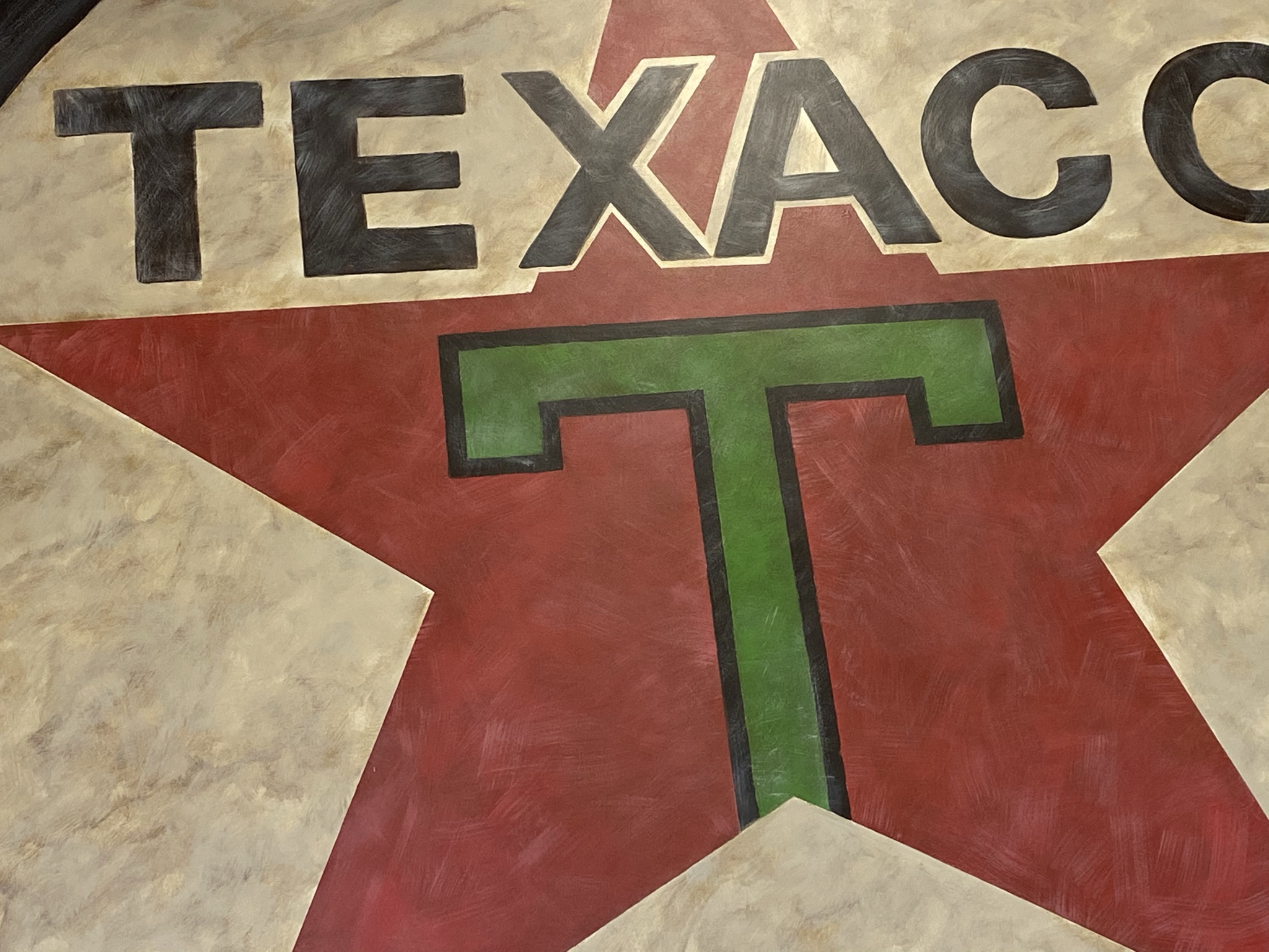 Texaco mural close-up